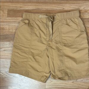 Eddie Bauer Tan Cargo Shorts Versatile Summer Essential